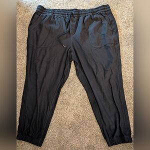 Athleta Women's Black Joggers Like New Size 26